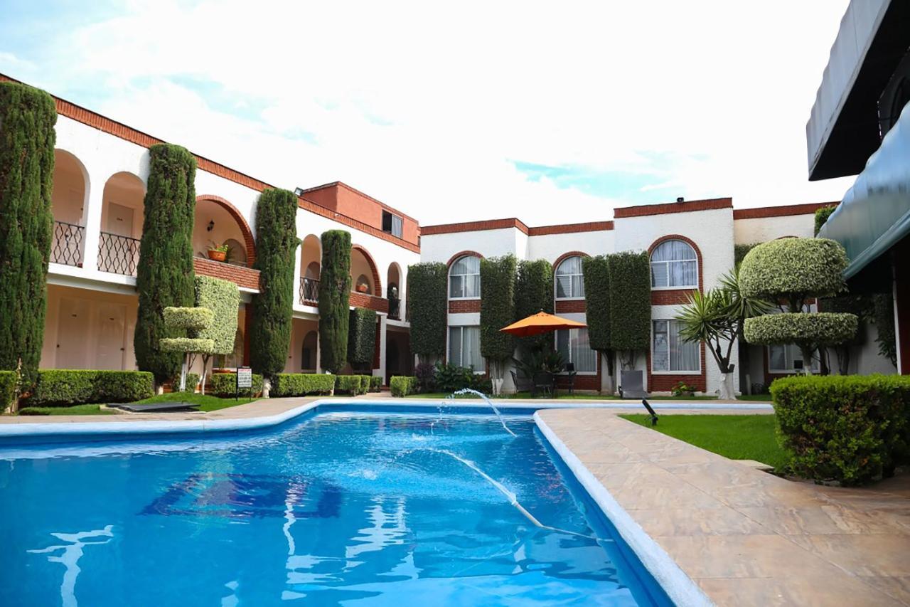 Hotel & Suites Villa Del Sol Morelia Exterior foto