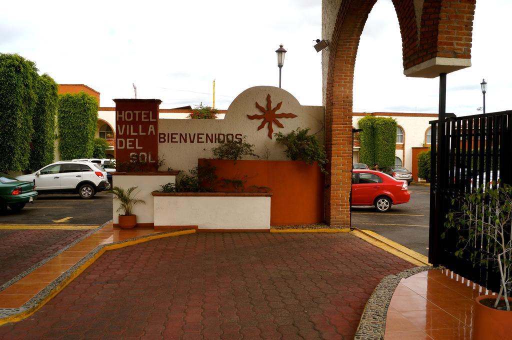 Hotel & Suites Villa Del Sol Morelia Exterior foto